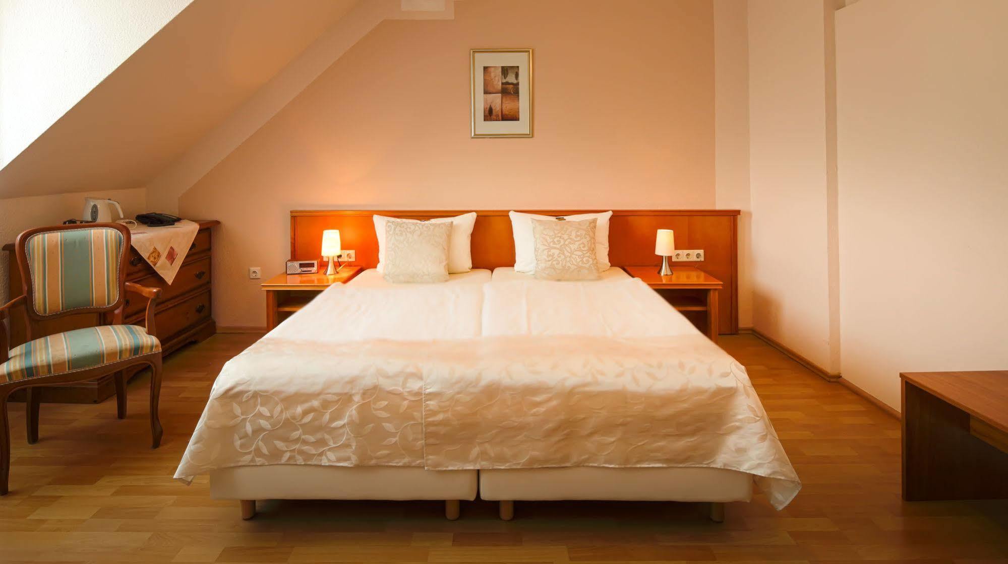 Hotel Carlton Mayfair Düsseldorf Esterno foto