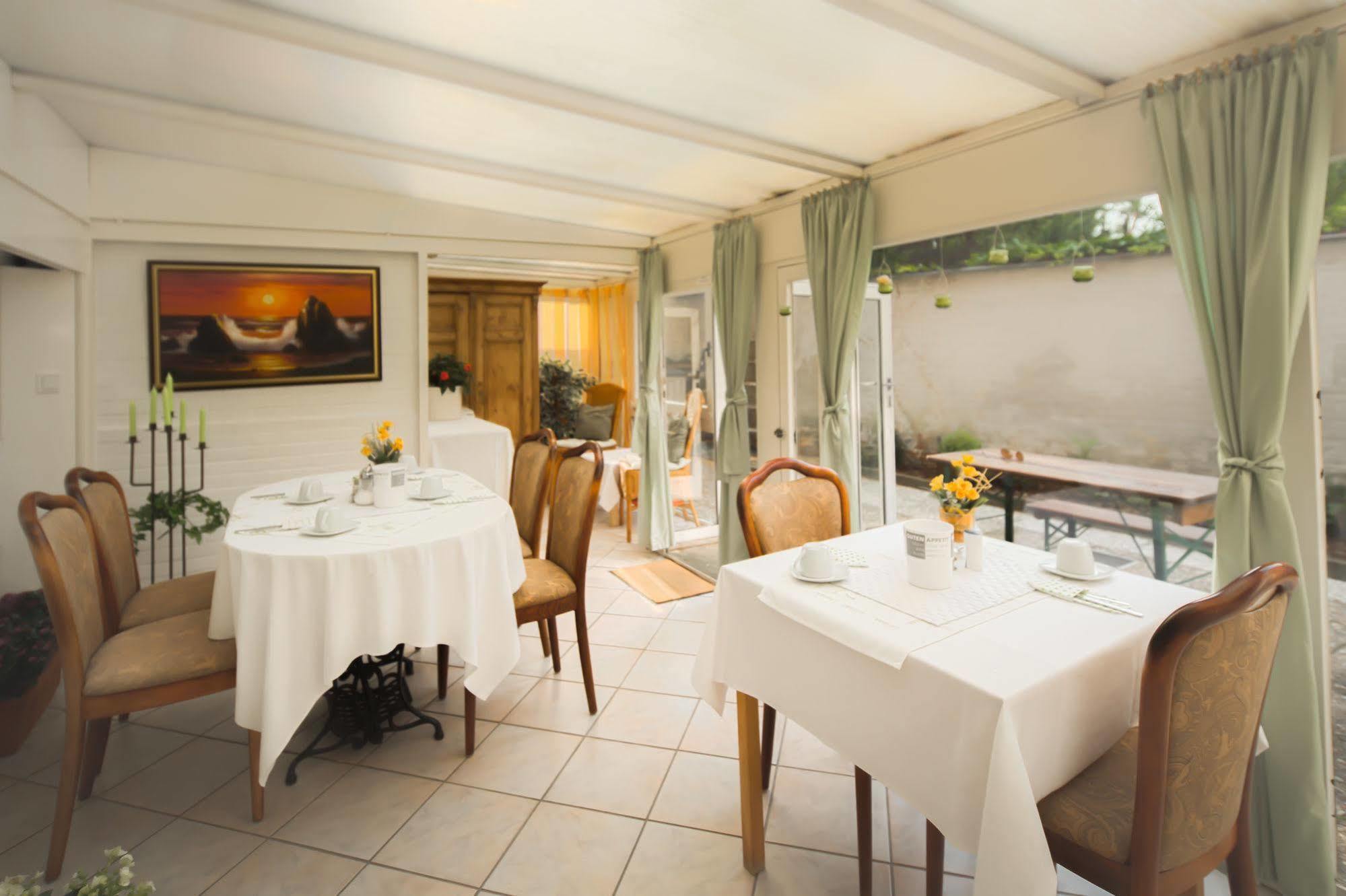 Hotel Carlton Mayfair Düsseldorf Esterno foto