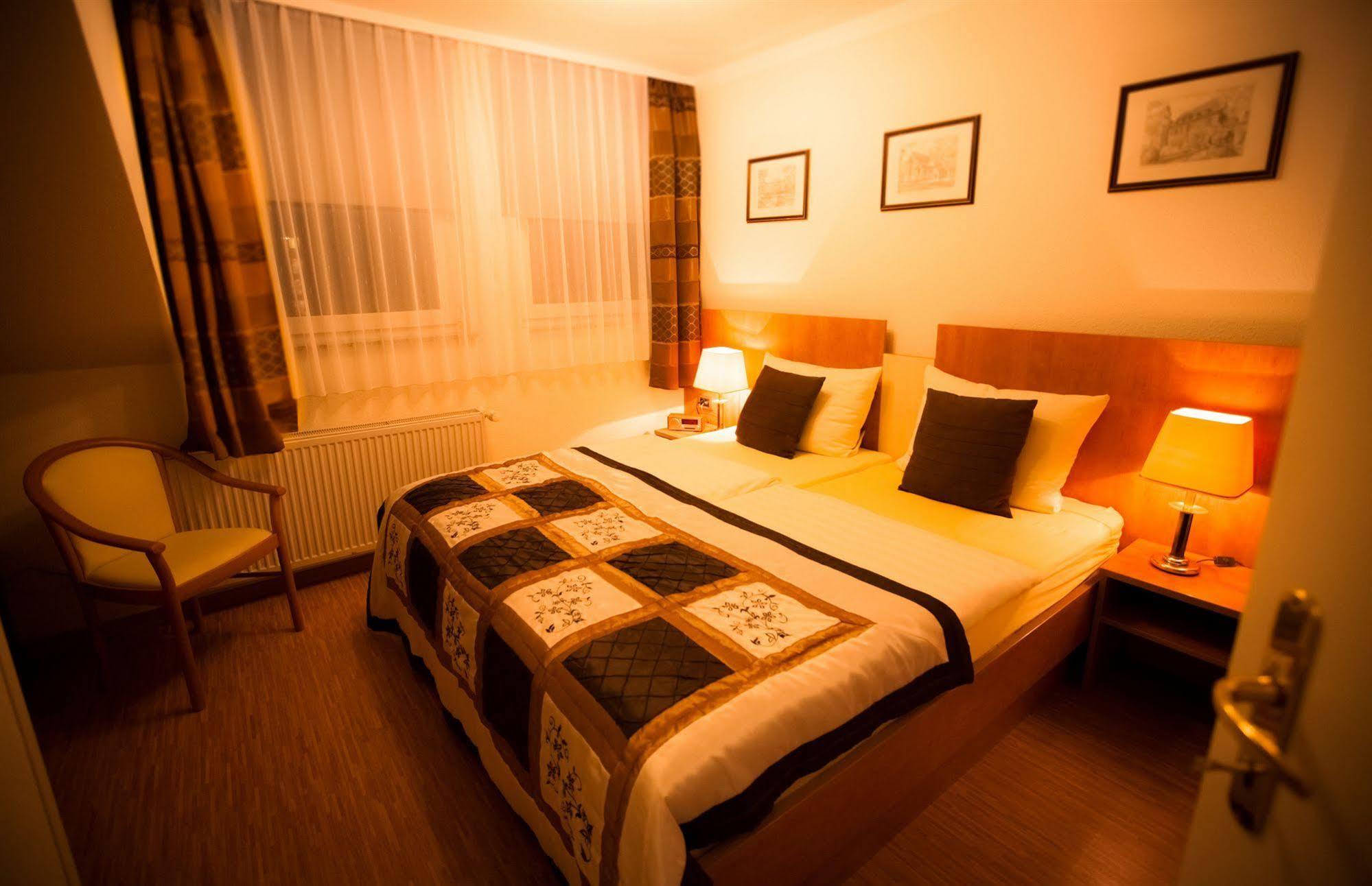 Hotel Carlton Mayfair Düsseldorf Esterno foto
