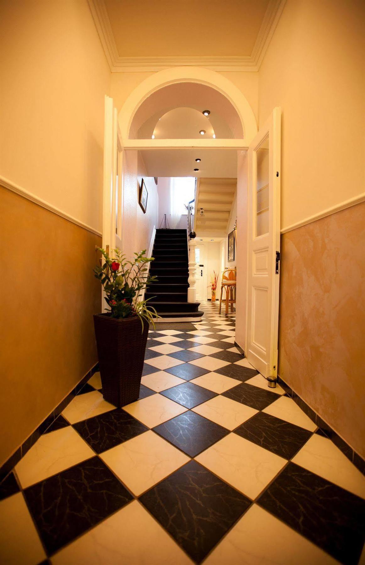 Hotel Carlton Mayfair Düsseldorf Esterno foto